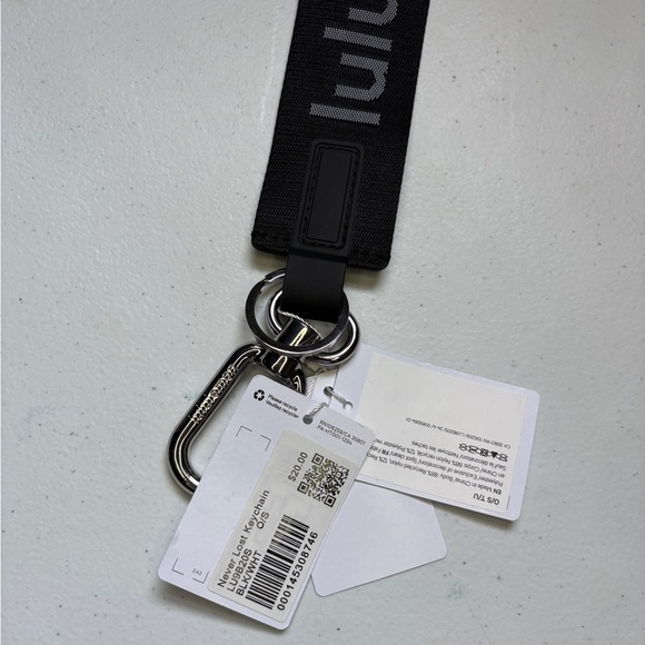 Never Lost Keychain - Picture 3 of 3